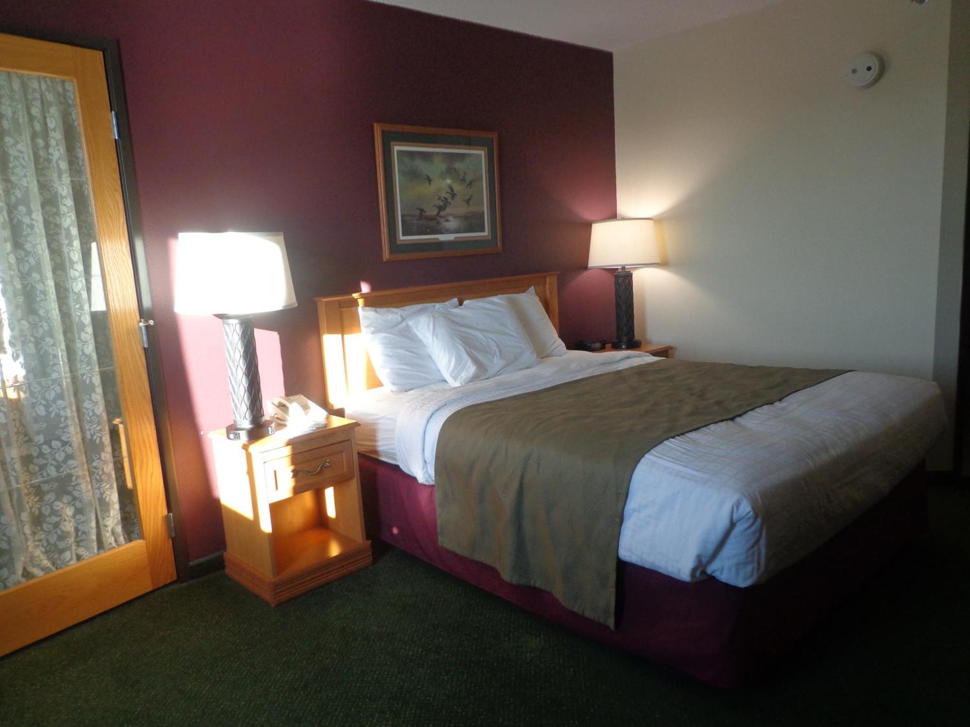 Americinn By Wyndham Madison Sd Экстерьер фото