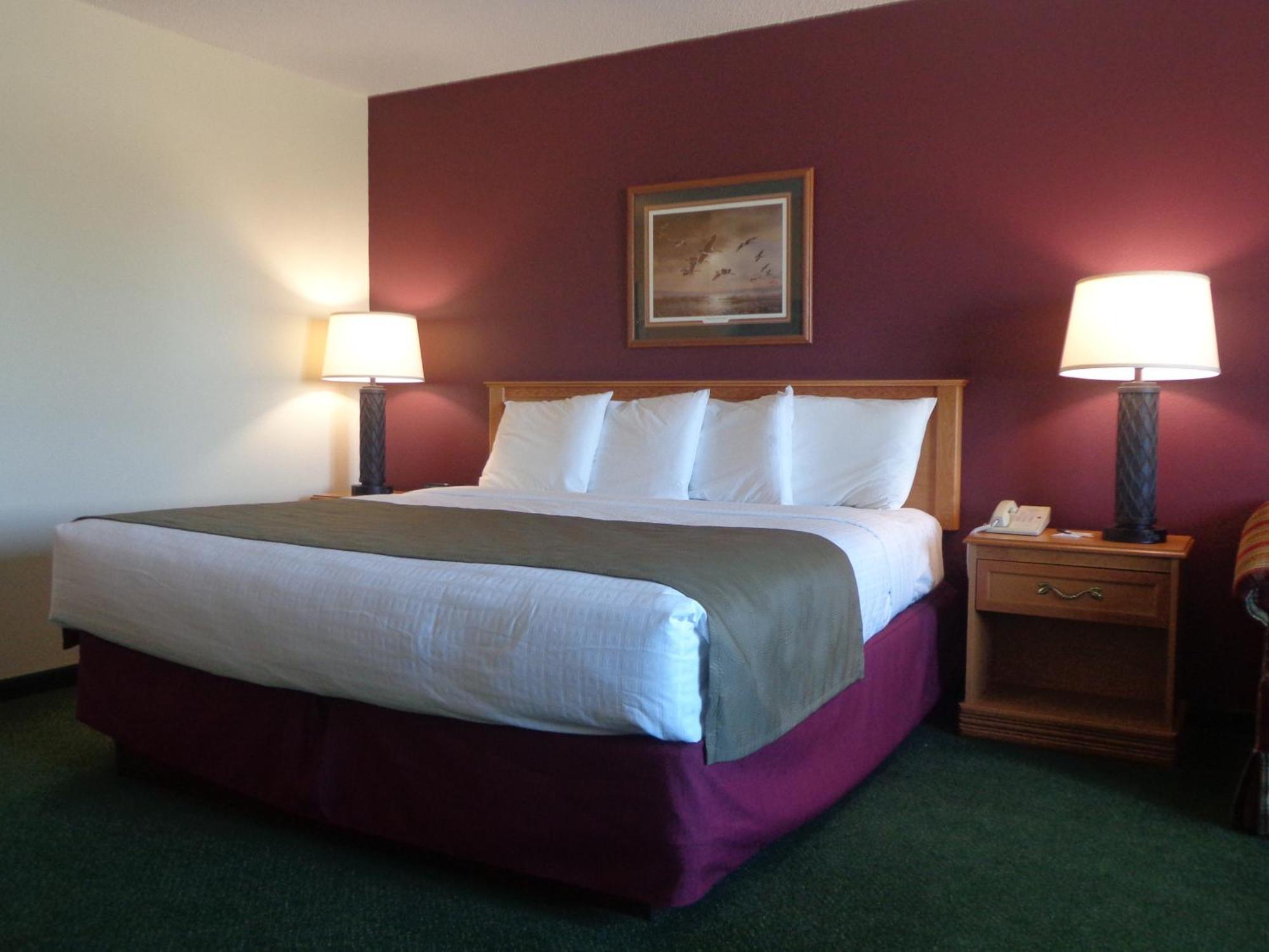 Americinn By Wyndham Madison Sd Экстерьер фото